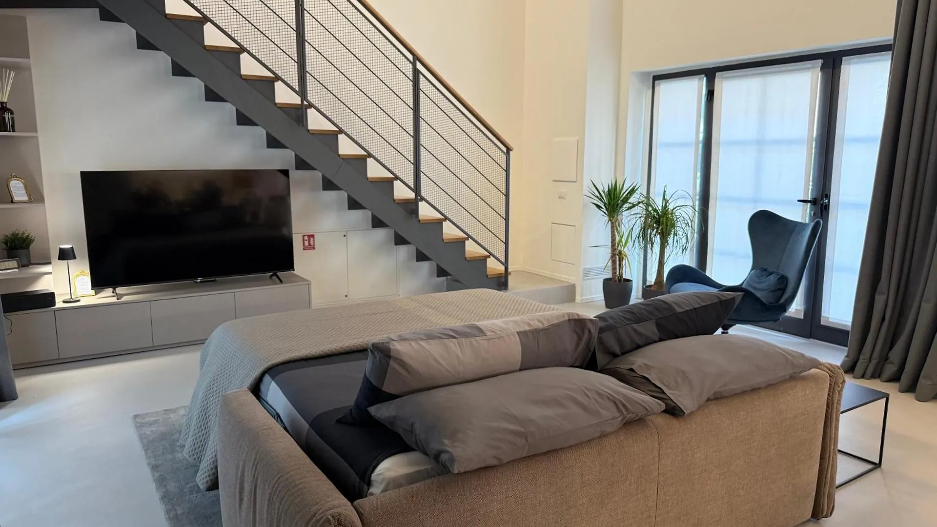 Luxury House In Milano Pietrasanta 130 Mq Apartment 0*, Milan